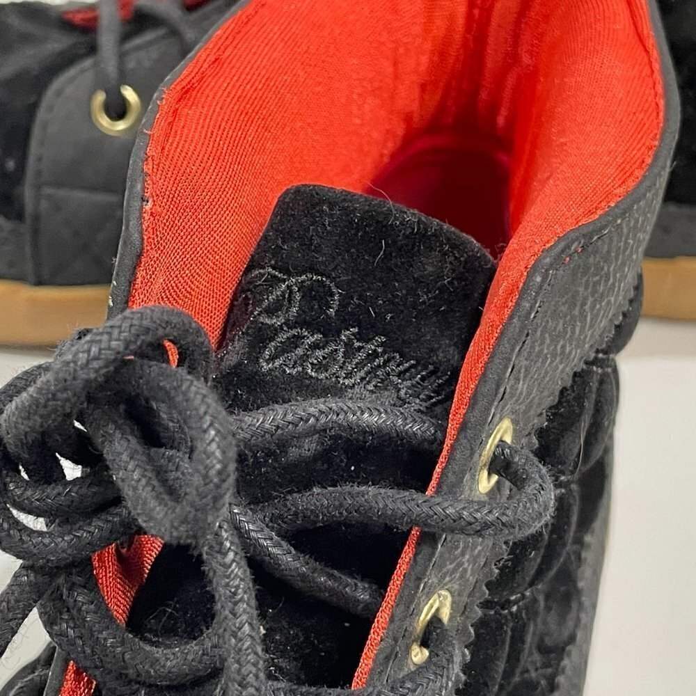 Pastry Dance High Top Sneakers Quilted Black Gold and Red Size 7.5 - Picture 9 of 10